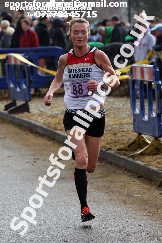 Senior womens Good Friday Elswick Harriers Relay, Newburn, Newcastle. Photo: David T. Hewitson/Sports for All Pics